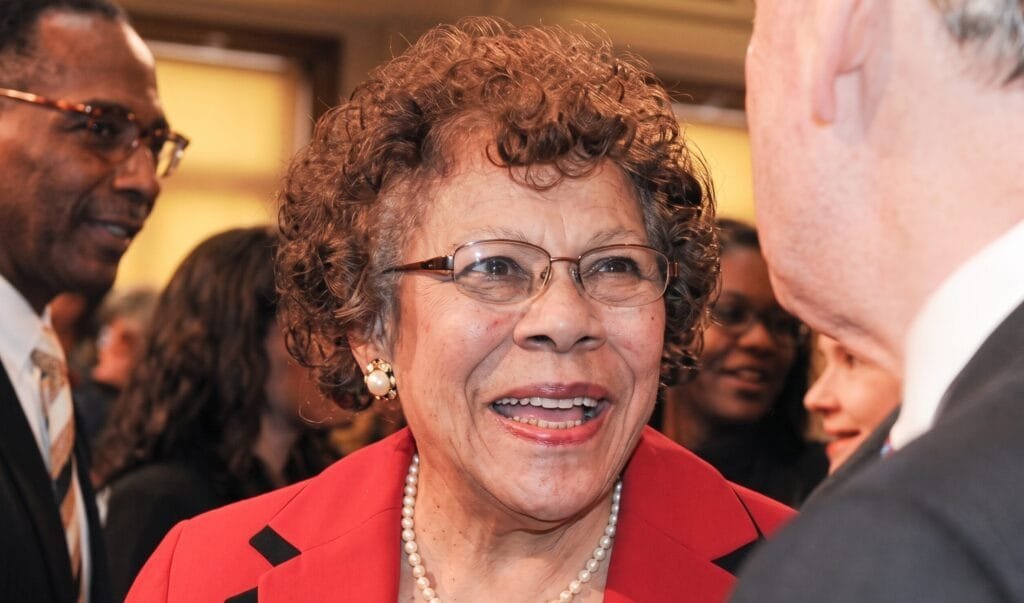 Senadora Estatal Shirley K. Turner, patrocinadora de la legislación sobre ghost guns en Nueva Jersey.