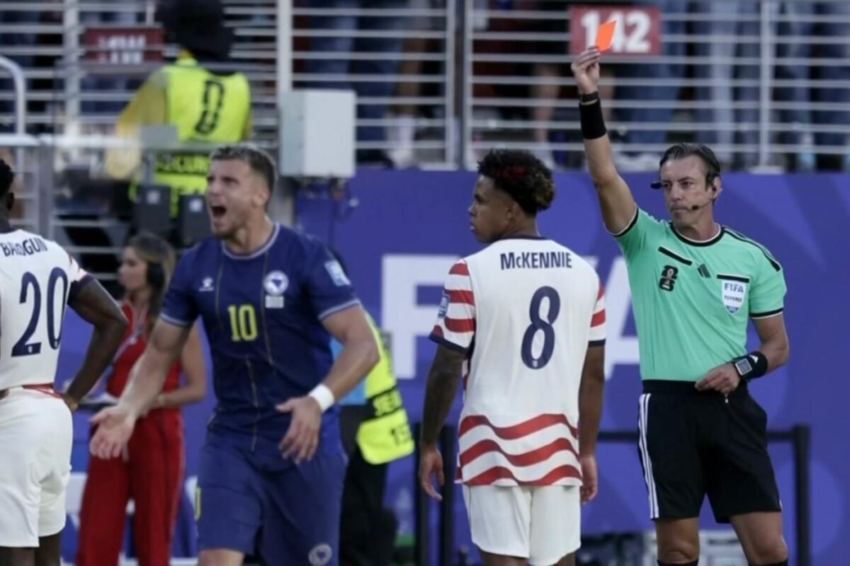 Acusan a Trump de hipocresía en ley de ciudadanía por nacimiento tras ayudar a estrella del fútbol